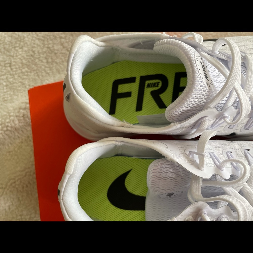 🏃‍♂️Nike Free Rn 2018 Men Size 7.5 (Women Size 9) - Picture 4 of 9